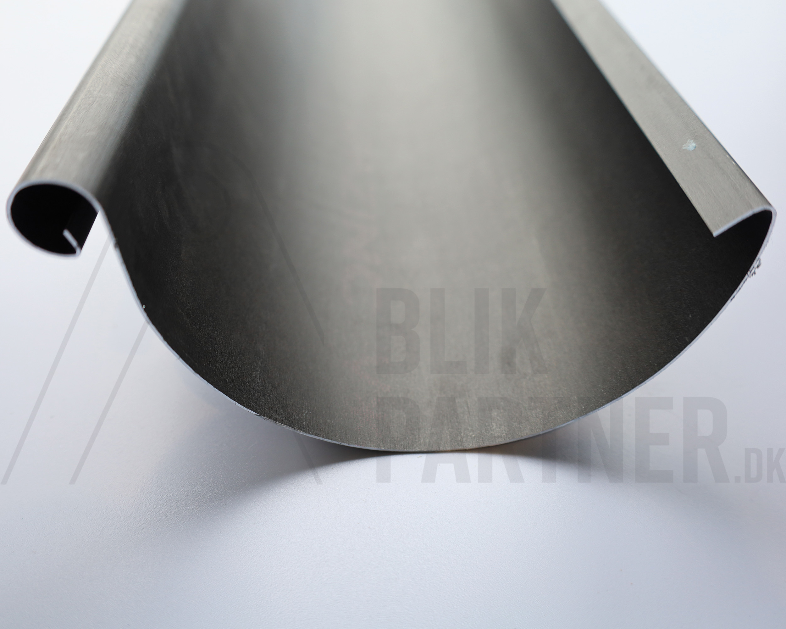 Tagrende, 1/2 rund, 280(11"), Zink, VM Anthra, 0,70x3000